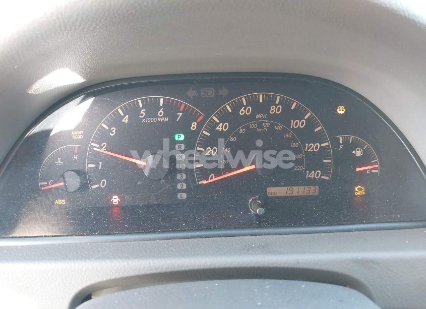 Photo 7 of 2005 Toyota Camry LE (VIN 4T1BE30K35U018999)