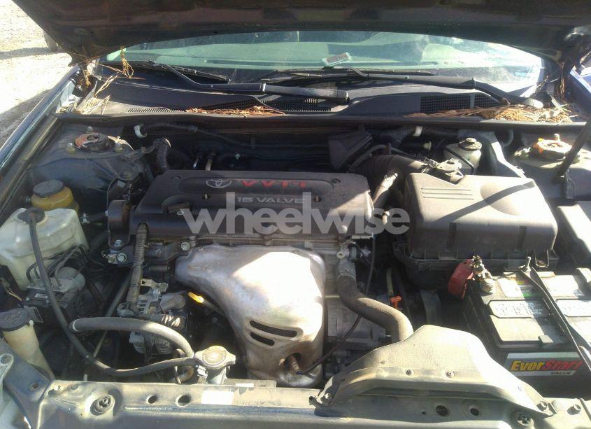Photo 10 of 2005 Toyota Camry LE (VIN 4T1BE30K35U102028)