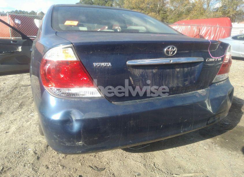 Photo 12 of 2005 Toyota Camry LE (VIN 4T1BE30K35U102028)
