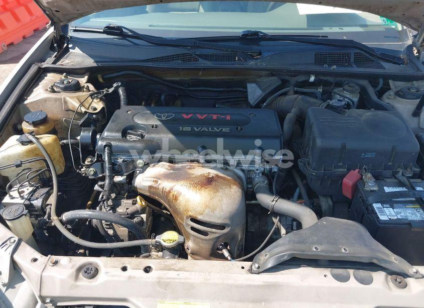 Photo 10 of 2003 Toyota Camry XLE (VIN 4T1BE30K43U693483)