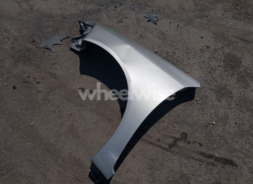 Photo 12 of 2003 Toyota Camry XLE (VIN 4T1BE30K43U693483)