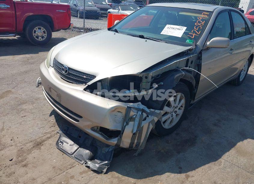 Photo 6 of 2003 Toyota Camry XLE (VIN 4T1BE30K43U693483)