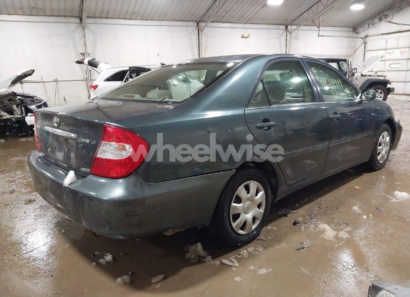 Photo 4 of 2003 Toyota Camry LE (VIN 4T1BE30K43U747042)