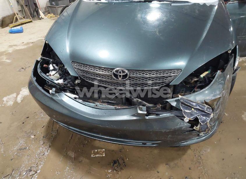 Photo 6 of 2003 Toyota Camry LE (VIN 4T1BE30K43U747042)