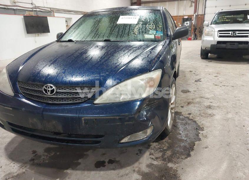 Photo 12 of 2004 Toyota Camry LE/SE/XLE (VIN 4T1BE30K44U292744)
