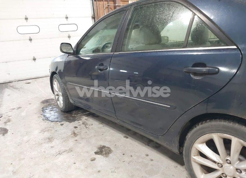 Photo 15 of 2004 Toyota Camry LE/SE/XLE (VIN 4T1BE30K44U292744)