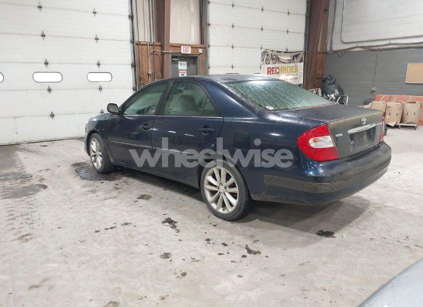 Photo 3 of 2004 Toyota Camry LE/SE/XLE (VIN 4T1BE30K44U292744)