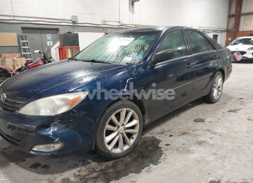 Photo 6 of 2004 Toyota Camry LE/SE/XLE (VIN 4T1BE30K44U292744)