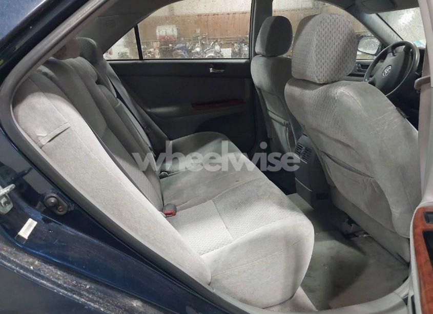 Photo 8 of 2004 Toyota Camry LE/SE/XLE (VIN 4T1BE30K44U292744)