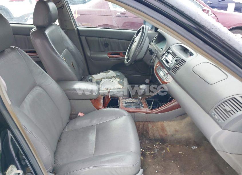 Photo 5 of 2004 Toyota Camry XLE (VIN 4T1BE30K44U296678)