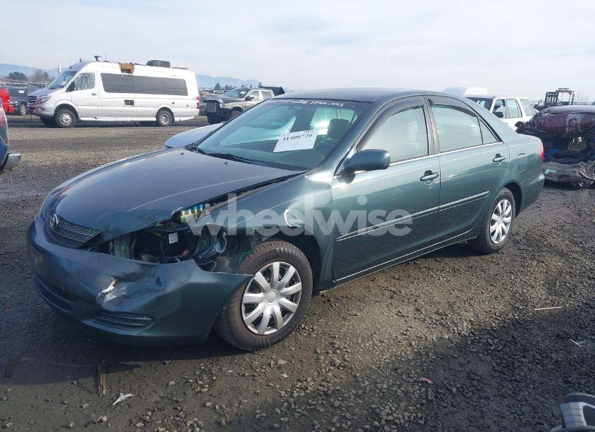 Photo 2 of 2004 Toyota Camry LE (VIN 4T1BE30K44U305606)