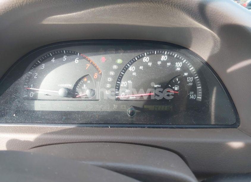 Photo 7 of 2004 Toyota Camry LE (VIN 4T1BE30K44U305606)