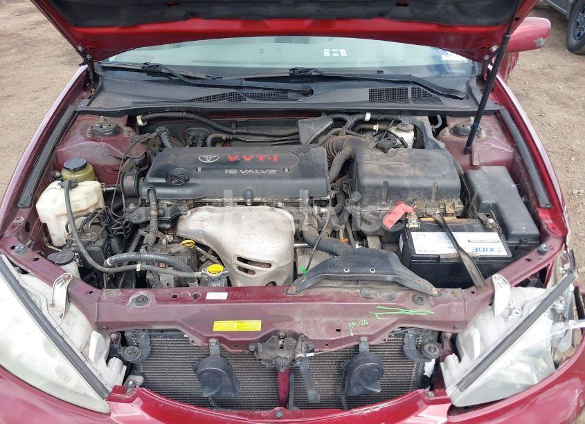 Photo 10 of 2004 Toyota Camry XLE (VIN 4T1BE30K44U375624)