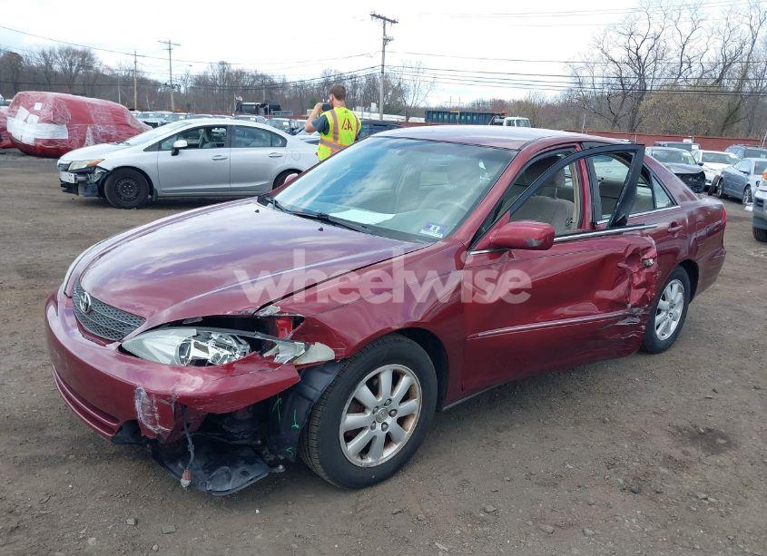 Photo 6 of 2004 Toyota Camry XLE (VIN 4T1BE30K44U375624)