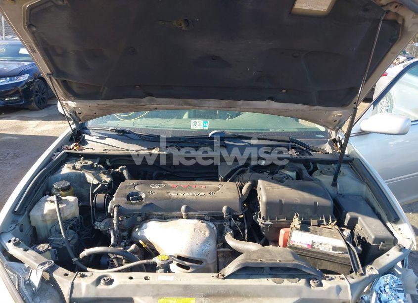 Photo 10 of 2004 Toyota Camry XLE (VIN 4T1BE30K44U834103)