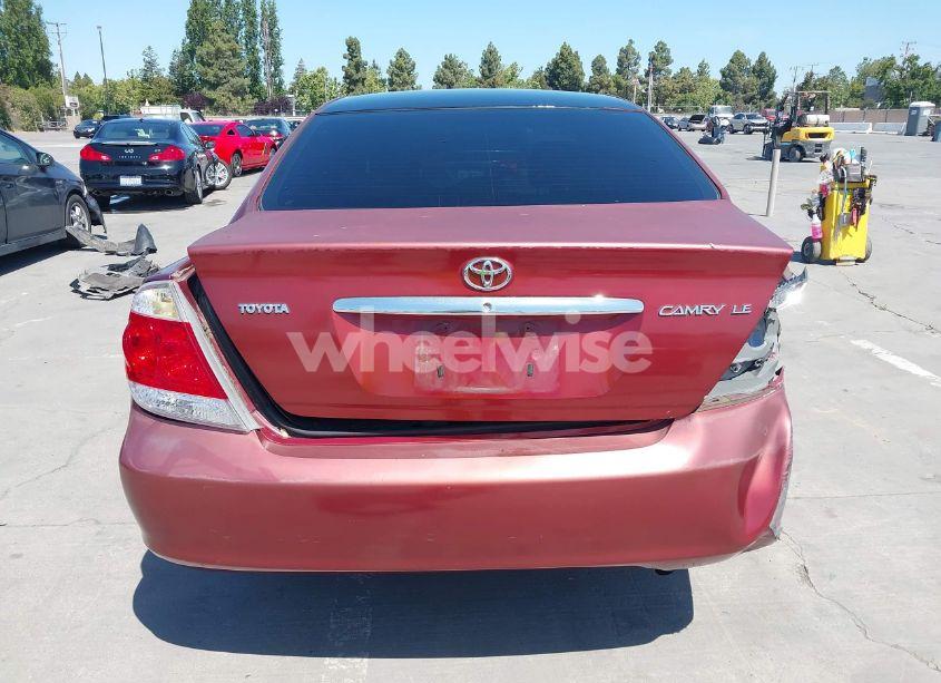 Photo 16 of 2005 Toyota Camry LE (VIN 4T1BE30K45U039764)