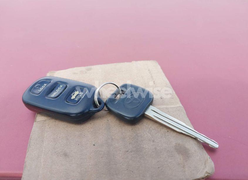 Photo 11 of 2005 Toyota Camry LE (VIN 4T1BE30K45U427612)