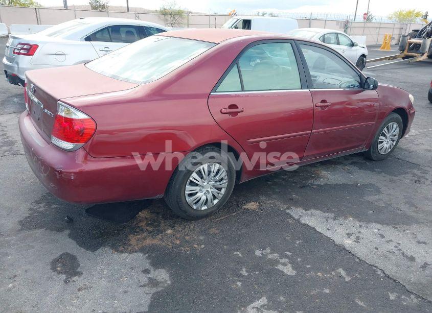 Photo 4 of 2005 Toyota Camry LE (VIN 4T1BE30K45U427612)