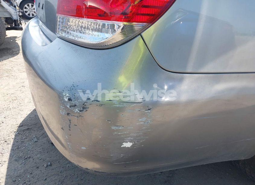 Photo 13 of 2005 Toyota Camry LE (VIN 4T1BE30K45U602280)