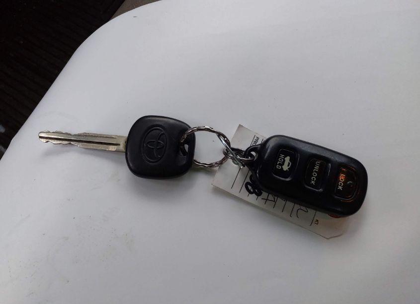 Photo 11 of 2005 Toyota Camry XLE (VIN 4T1BE30K45U614574)