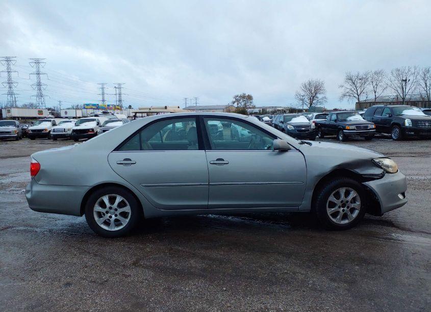 Photo 13 of 2005 Toyota Camry XLE (VIN 4T1BE30K45U614574)