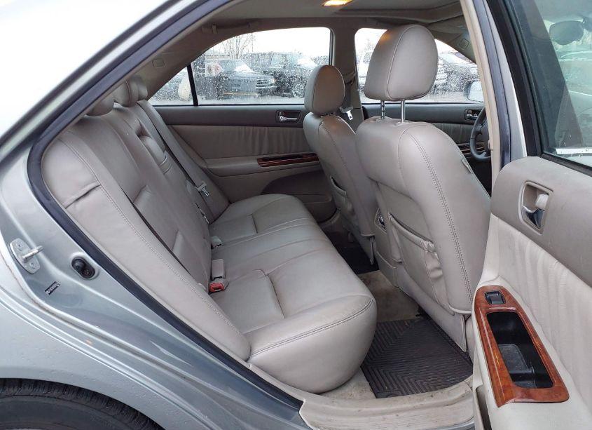 Photo 8 of 2005 Toyota Camry XLE (VIN 4T1BE30K45U614574)