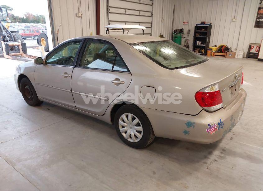 Photo 3 of 2006 Toyota Camry LE (VIN 4T1BE30K46U646104)