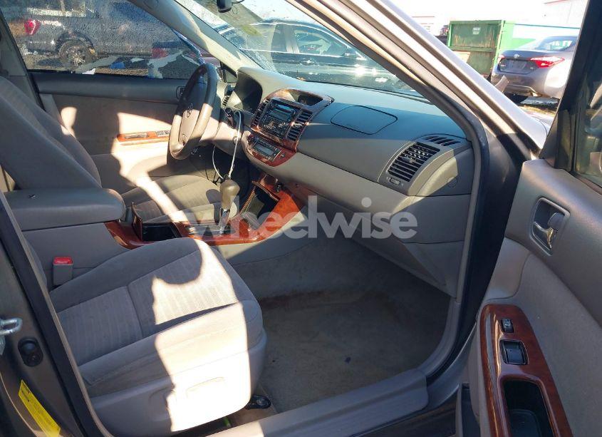 Photo 5 of 2006 Toyota Camry XLE (VIN 4T1BE30K46U707774)