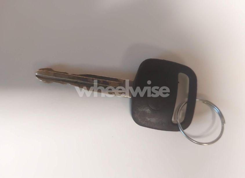 Photo 11 of 2002 Toyota Camry LE/SE/XLE (VIN 4T1BE30K524105993)