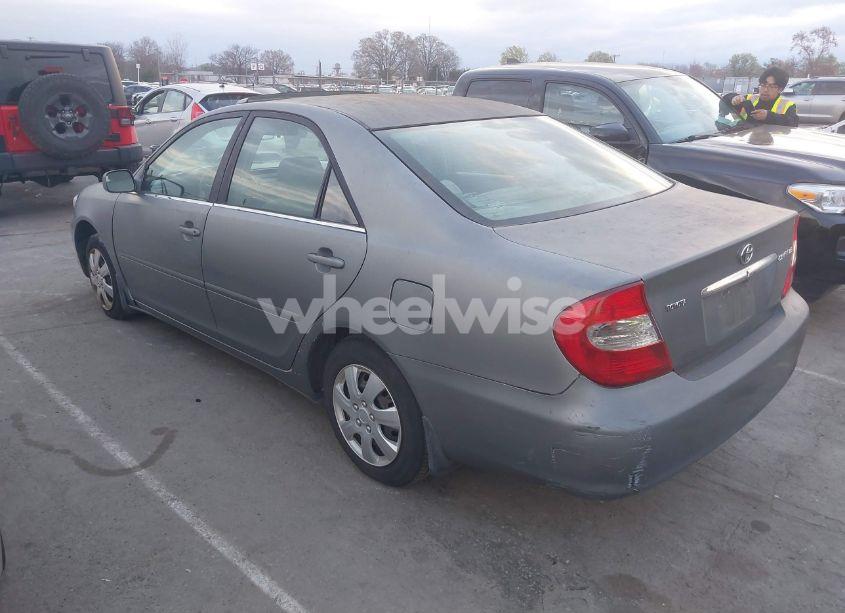 Photo 3 of 2002 Toyota Camry LE/SE/XLE (VIN 4T1BE30K524105993)