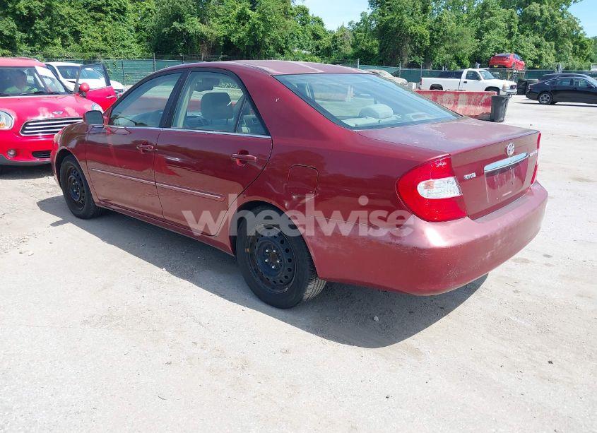 Photo 3 of 2002 Toyota Camry XLE (VIN 4T1BE30K52U099242)