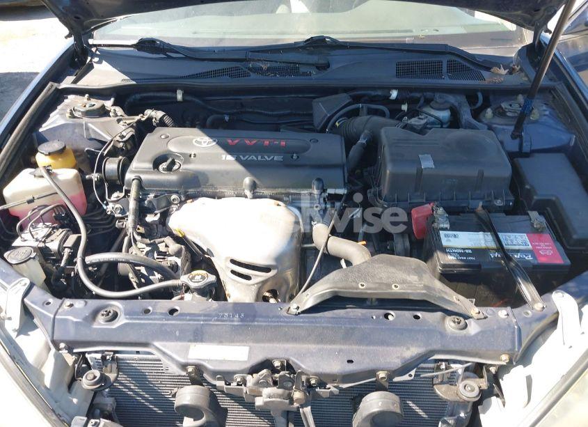 Photo 10 of 2002 Toyota Camry XLE (VIN 4T1BE30K52U620072)