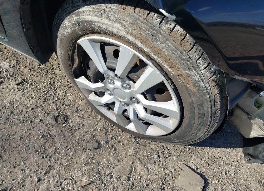 Photo 12 of 2003 Toyota Camry XLE (VIN 4T1BE30K53U246371)