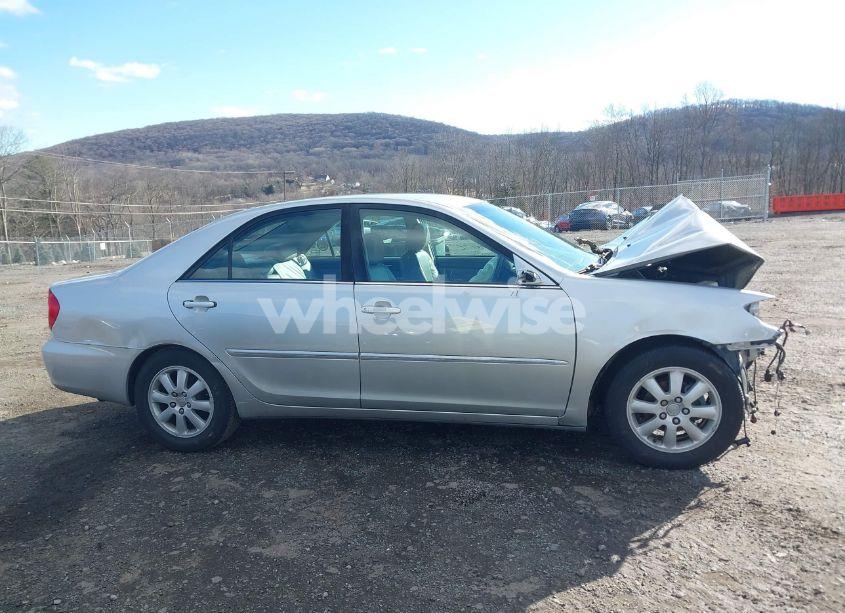 Photo 13 of 2004 Toyota Camry XLE (VIN 4T1BE30K54U868728)