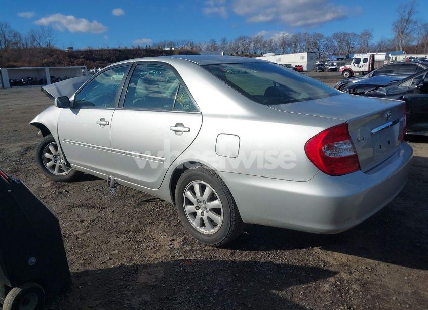 Photo 3 of 2004 Toyota Camry XLE (VIN 4T1BE30K54U868728)