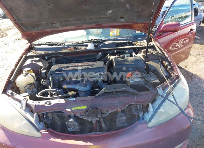 Photo 10 of 2005 Toyota Camry XLE (VIN 4T1BE30K55U068397)