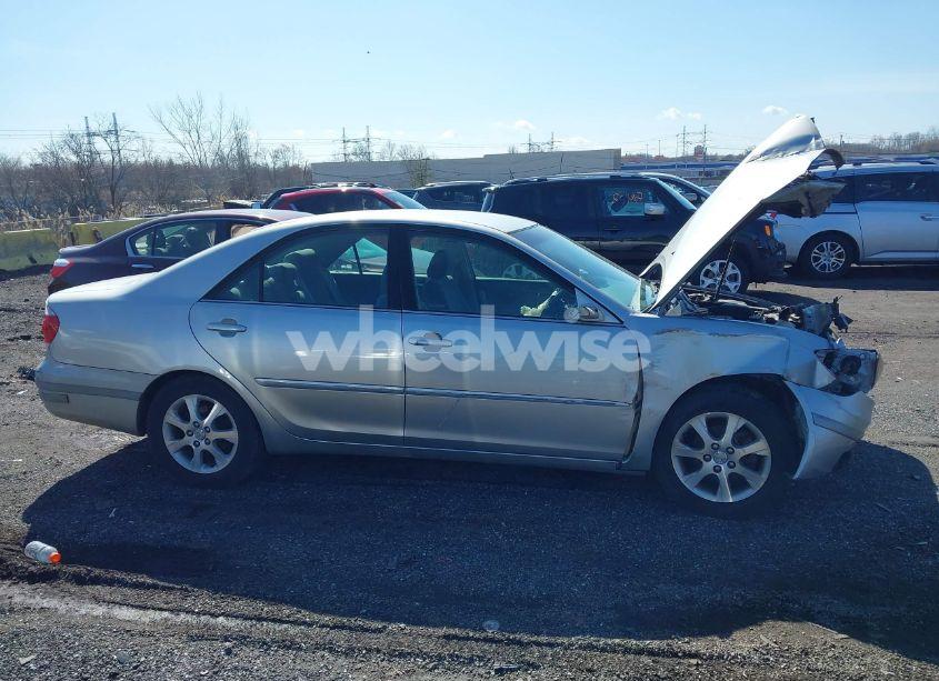 Photo 13 of 2005 Toyota Camry XLE (VIN 4T1BE30K55U097768)