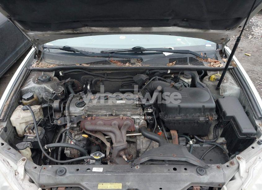 Photo 10 of 2005 Toyota Camry XLE (VIN 4T1BE30K55U501698)