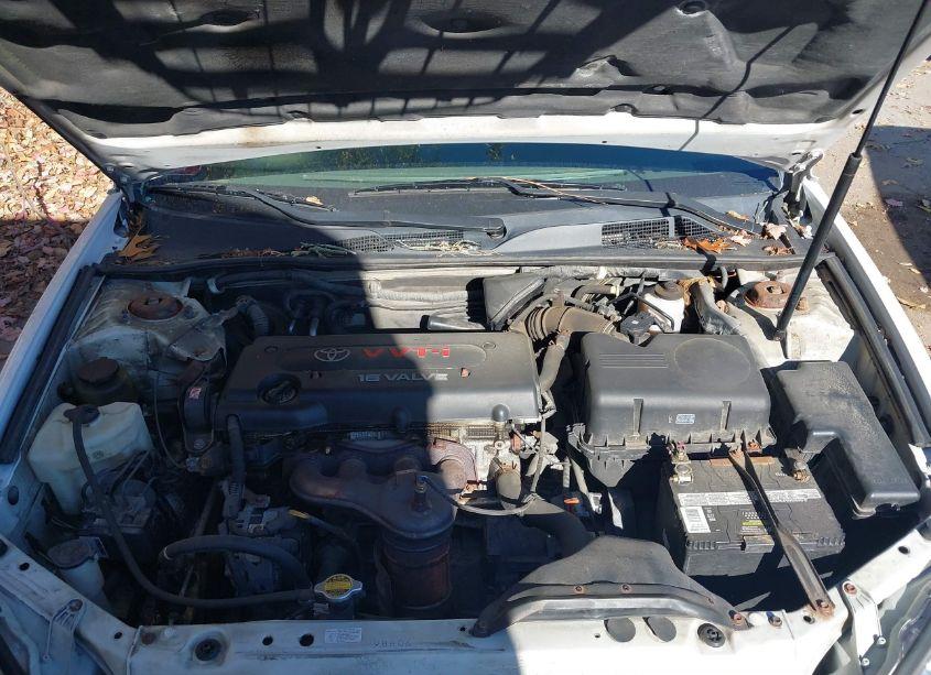 Photo 10 of 2005 Toyota Camry XLE (VIN 4T1BE30K55U583318)