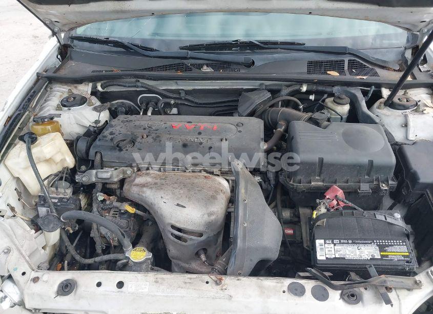 Photo 10 of 2005 Toyota Camry LE (VIN 4T1BE30K55U625776)