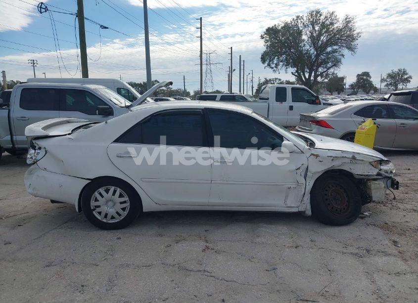 Photo 14 of 2005 Toyota Camry LE (VIN 4T1BE30K55U625776)