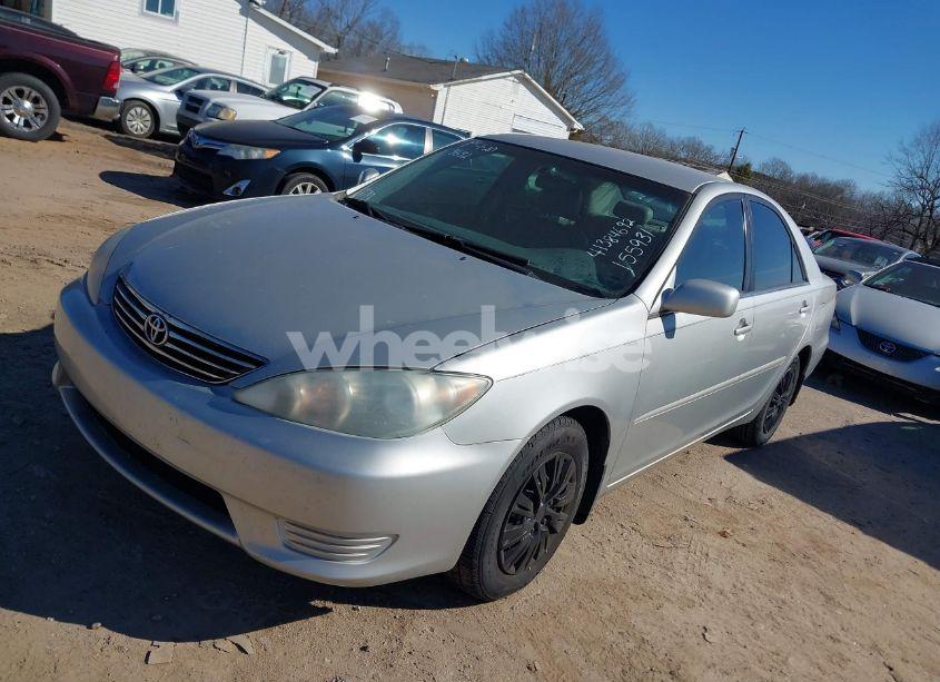 Photo 2 of 2006 Toyota Camry LE (VIN 4T1BE30K56U155931)