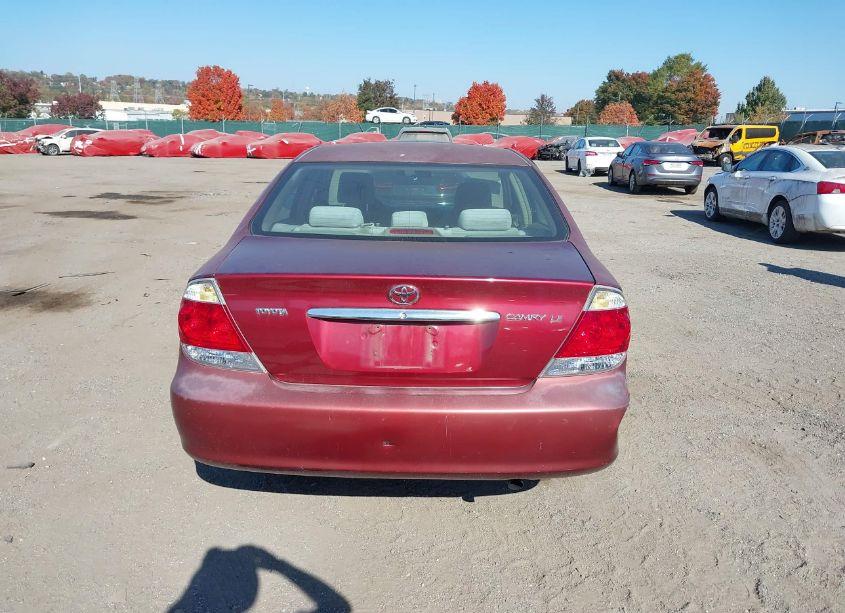 Photo 17 of 2006 Toyota Camry LE (VIN 4T1BE30K56U156836)