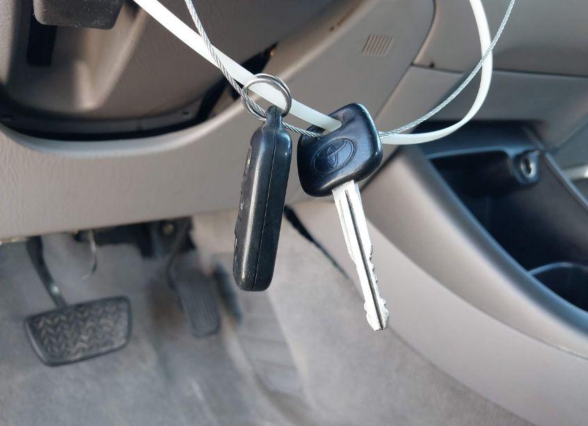 Photo 11 of 2003 Toyota Camry LE (VIN 4T1BE30K63U151267)