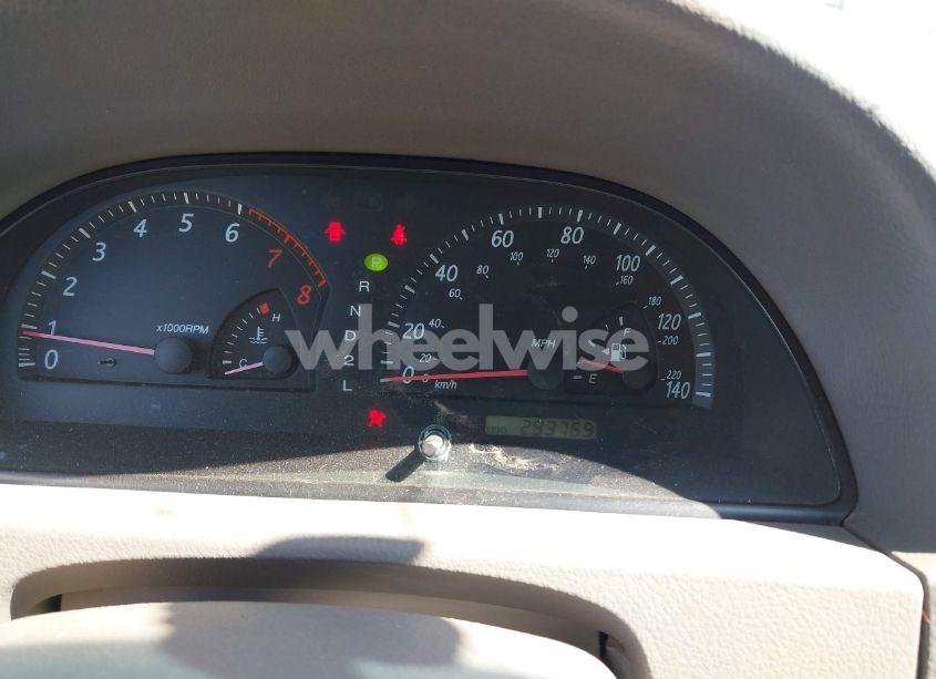 Photo 7 of 2003 Toyota Camry XLE (VIN 4T1BE30K63U769219)