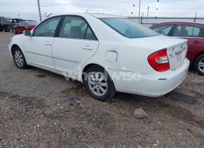 Photo 3 of 2004 Toyota Camry XLE (VIN 4T1BE30K64U340731)