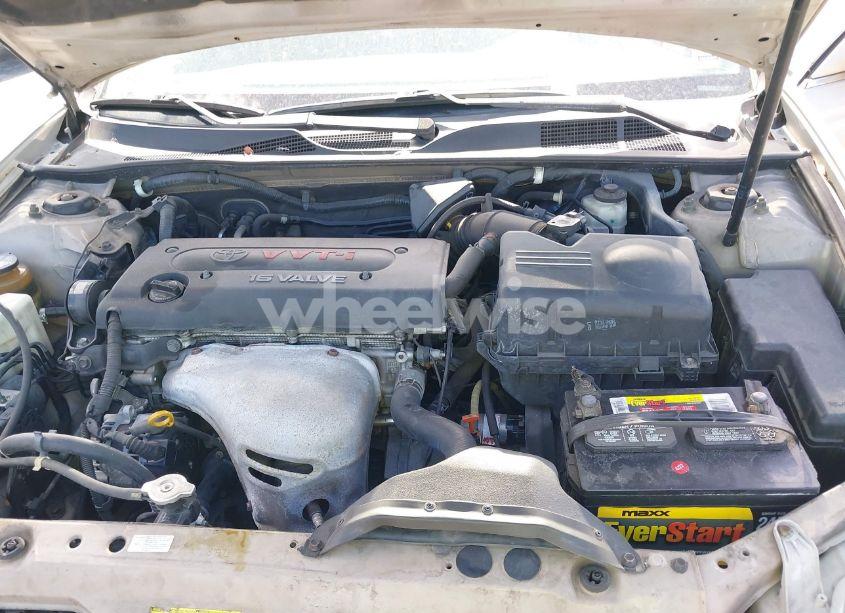 Photo 10 of 2005 Toyota Camry LE (VIN 4T1BE30K65U052726)