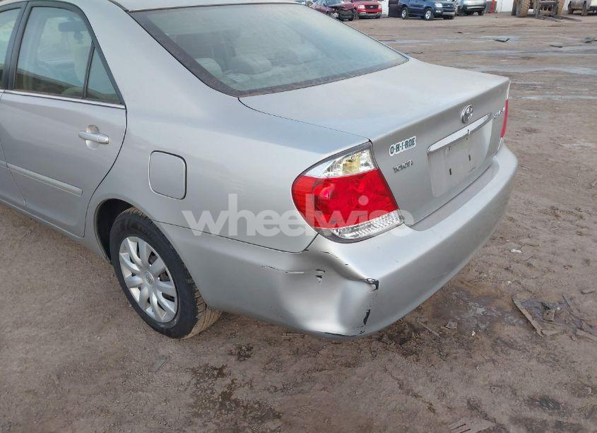 Photo 6 of 2005 Toyota Camry LE (VIN 4T1BE30K65U080137)