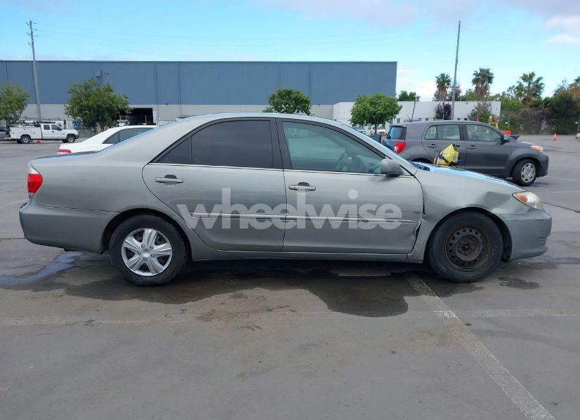 Photo 13 of 2005 Toyota Camry LE (VIN 4T1BE30K65U532247)