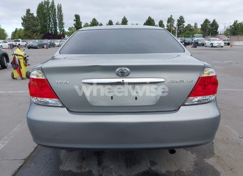 Photo 16 of 2005 Toyota Camry LE (VIN 4T1BE30K65U532247)